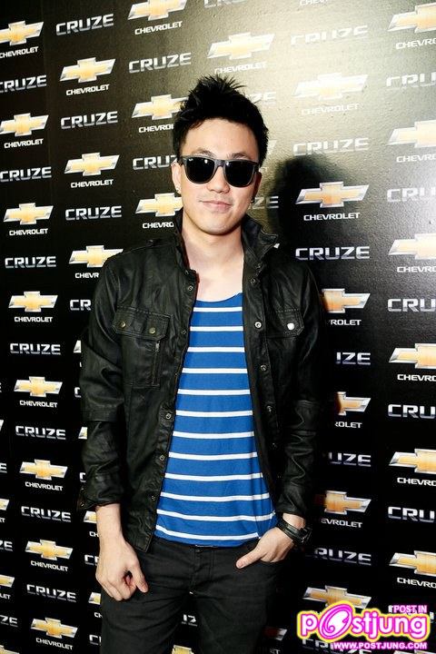 อาร์ต สัจจากาจ & ต๊ะ วริษฐ์ งานCruze Launch 23-Nov-2010