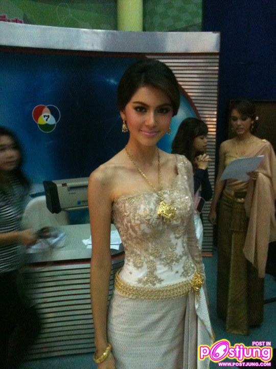 เบื้องหลังถ่ายปฏิทินปีใหม่2554 ของเหล่านักแสดงช่อง7