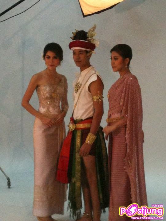 เบื้องหลังถ่ายปฏิทินปีใหม่2554 ของเหล่านักแสดงช่อง7