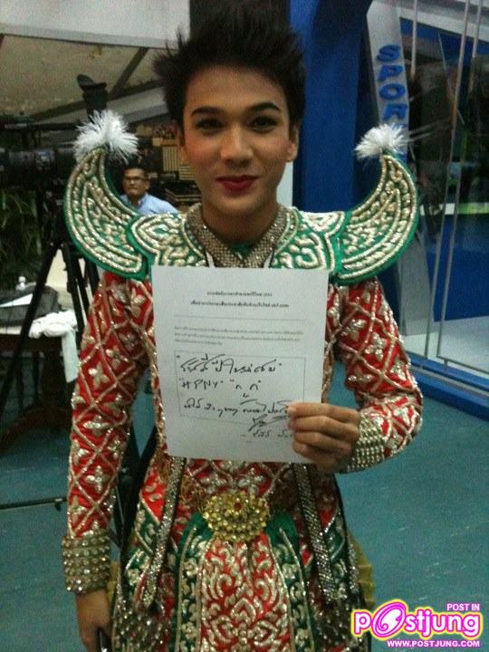 เบื้องหลังถ่ายปฏิทินปีใหม่2554 ของเหล่านักแสดงช่อง7