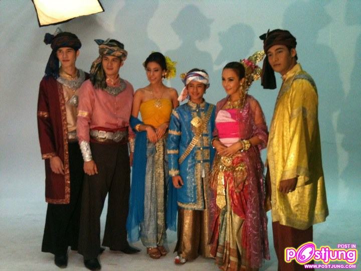 เบื้องหลังถ่ายปฏิทินปีใหม่2554 ของเหล่านักแสดงช่อง7