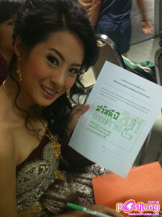 เบื้องหลังถ่ายปฏิทินปีใหม่2554 ของเหล่านักแสดงช่อง7