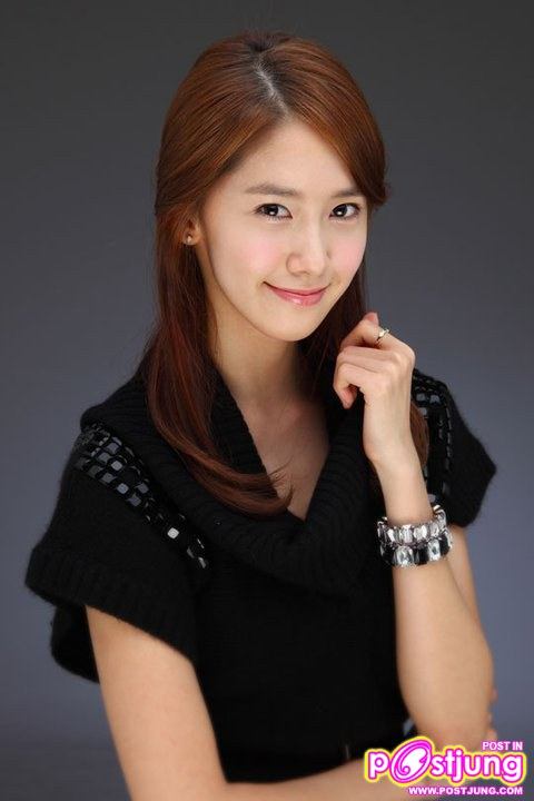 YOONA  snsd