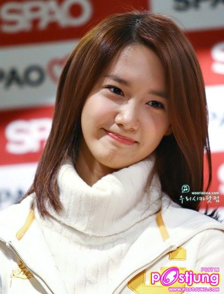 YOONA  snsd