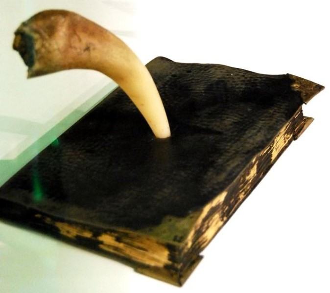 อันที่ 1 บันทึก ทอม ริดเดิ้ล