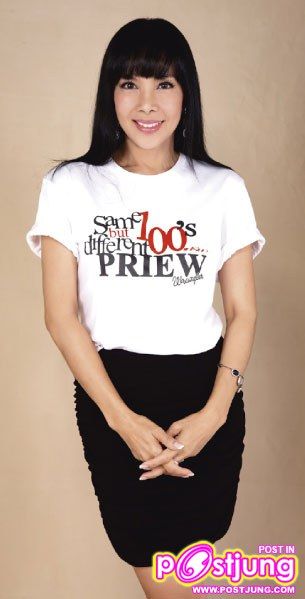 ตั๊ก มยุรา สาว2000ปี