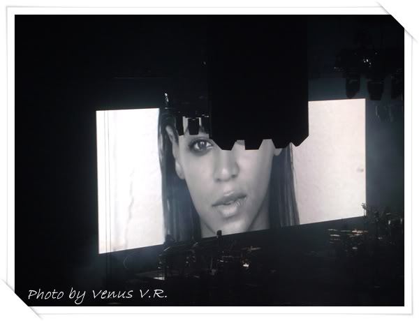 *NEW* I am world tour