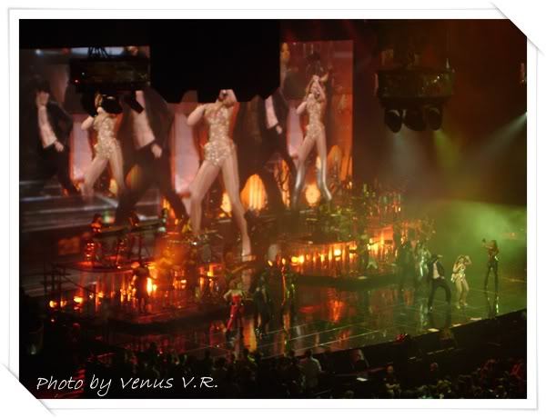 *NEW* I am world tour