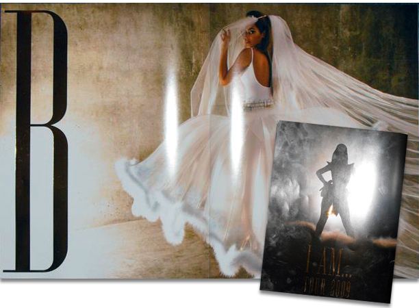 *NEW* I am world tour