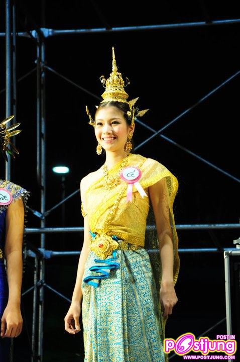 ควันหลง นางนพมาศ 53 ของ ม.กรุงเทพ คร้าบบบ