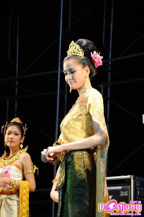 ควันหลง นางนพมาศ 53 ของ ม.กรุงเทพ คร้าบบบ