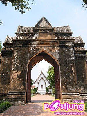 พระราชวังนารายณ์ราชนิเวศน์ อำเภอเมือง จังหวัดลพบุรี