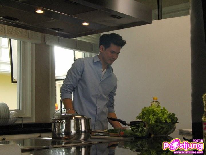 เคน ธีรเดช จากโฆษณาน้ำมันพืชกุ๊ก