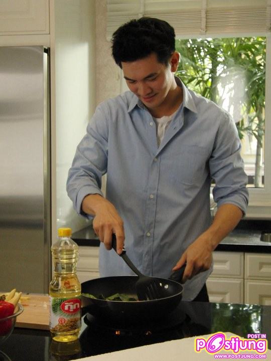 เคน ธีรเดช จากโฆษณาน้ำมันพืชกุ๊ก