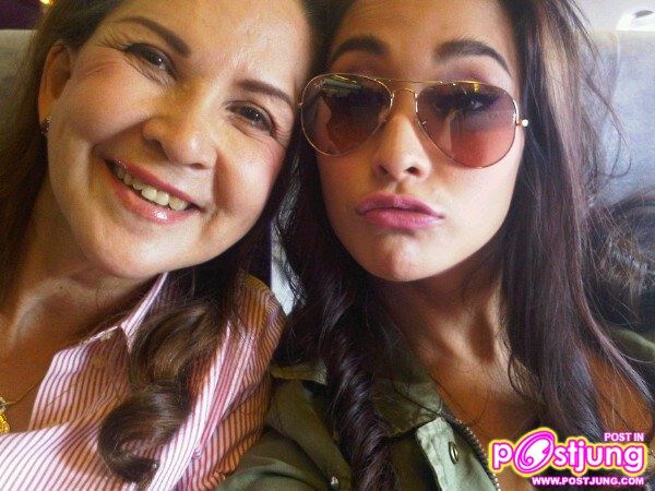 ภาพใหม่ๆของ พลอย เฌอมาลย์ จากทวิตเตอร์