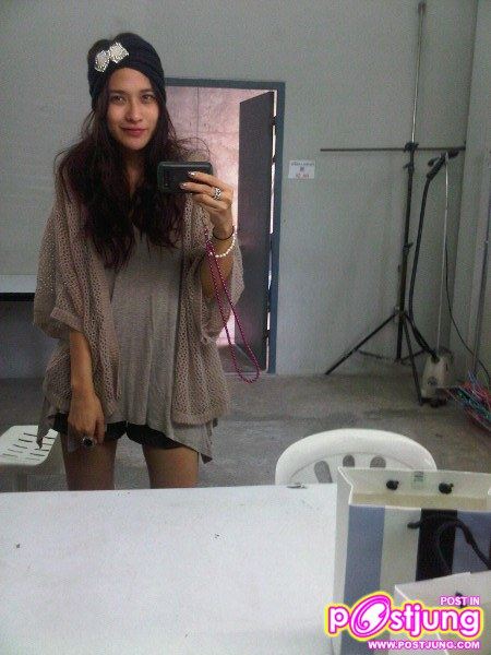 ภาพใหม่ๆของ พลอย เฌอมาลย์ จากทวิตเตอร์