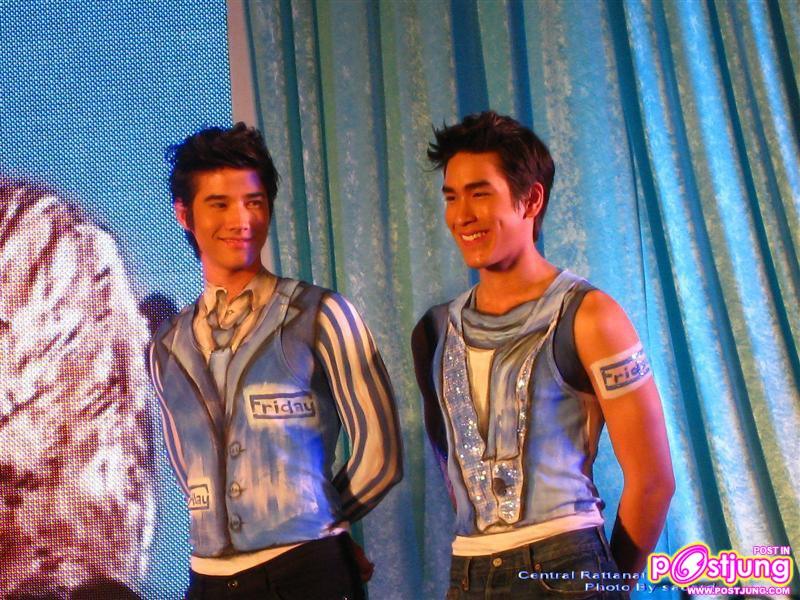 ณเดช- มาริโอ้ -เป้ย งานนิตยสารFriday@ เซ็นทรัล รัตนาธิเบศร์