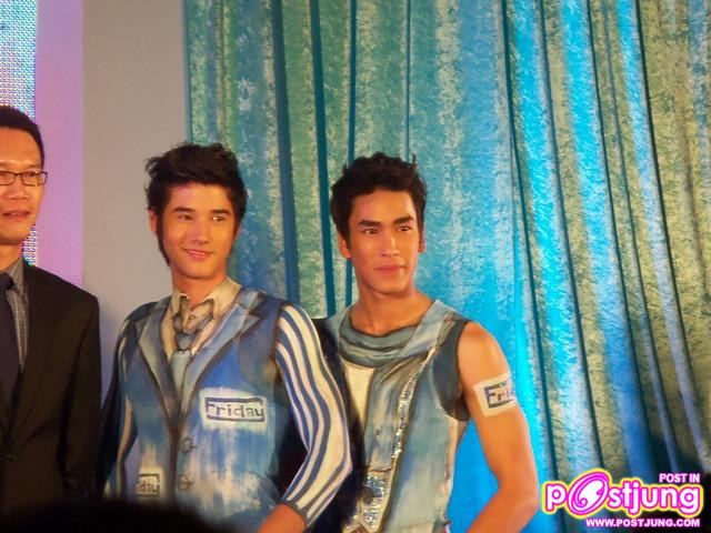 ณเดช- มาริโอ้ -เป้ย งานนิตยสารFriday@ เซ็นทรัล รัตนาธิเบศร์