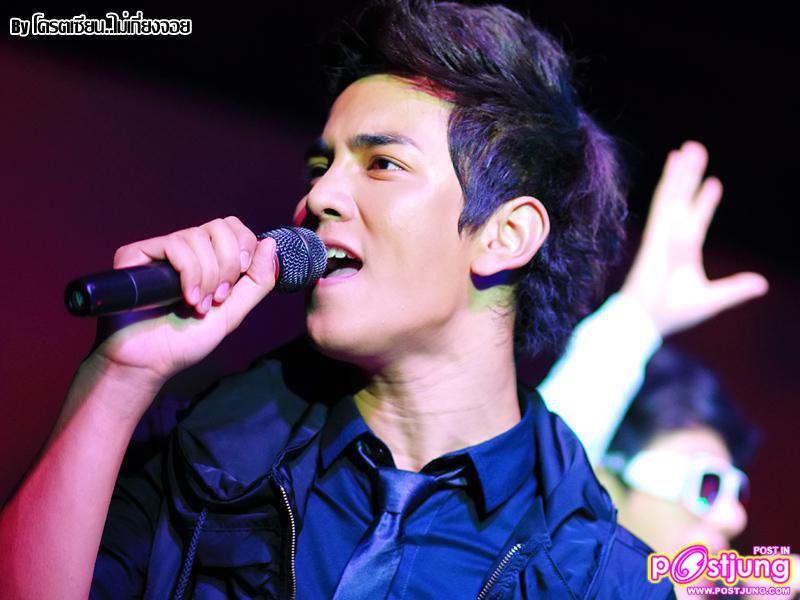 งาน Cover Night Plus PECK GUN PETE & VieTrio @ROUTE66