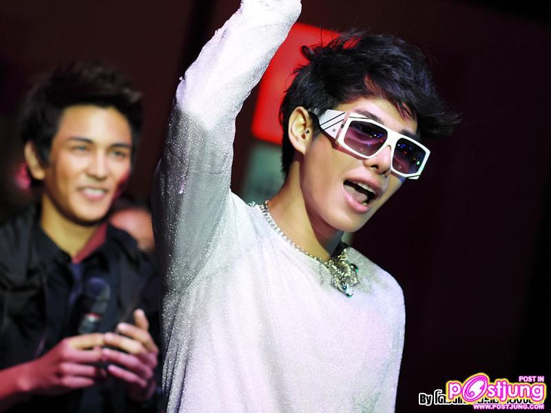 งาน Cover Night Plus PECK GUN PETE & VieTrio @ROUTE66