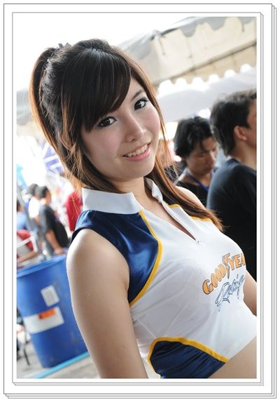 พริตตี้ Goodyear แจ่มๆทั้งนั้นครับ