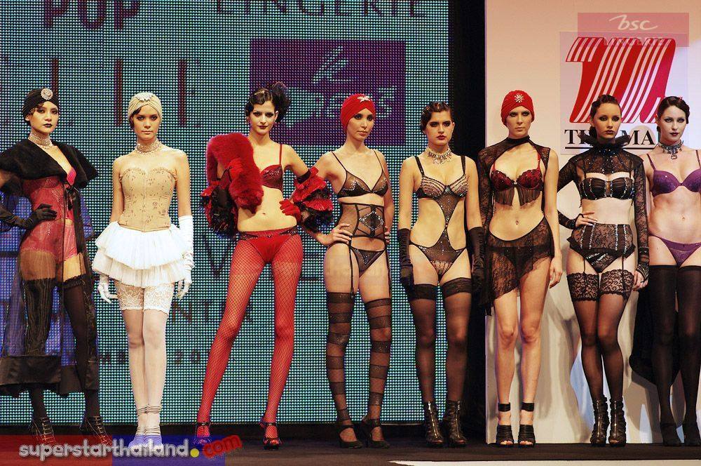 งานเดินแบบแฟชั่นชุดชั้นใน Lingeries (Bsc , ELLE , VR , Kullasatri)