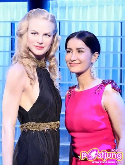 เปิดตัวหุ่นขี้ผึ้งพระเอก-นางเอกคู่ขวัญ แอน ทองประสม และ เคน ธีรเดช