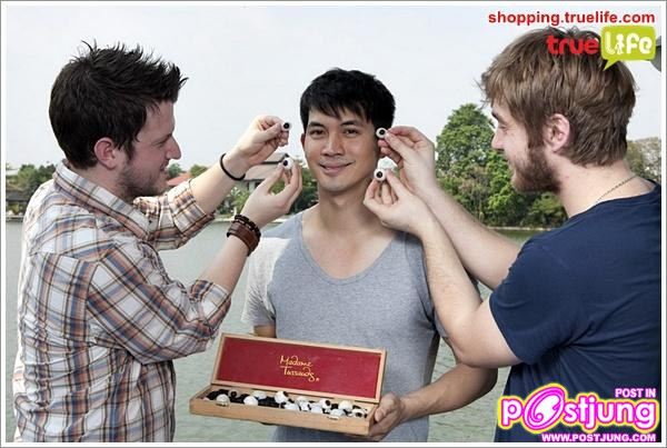 เปิดตัวหุ่นขี้ผึ้งพระเอก-นางเอกคู่ขวัญ แอน ทองประสม และ เคน ธีรเดช