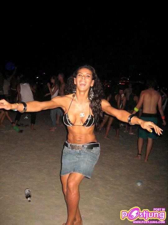 ท่านี้เป็นไงละ อายไปเลยไหม