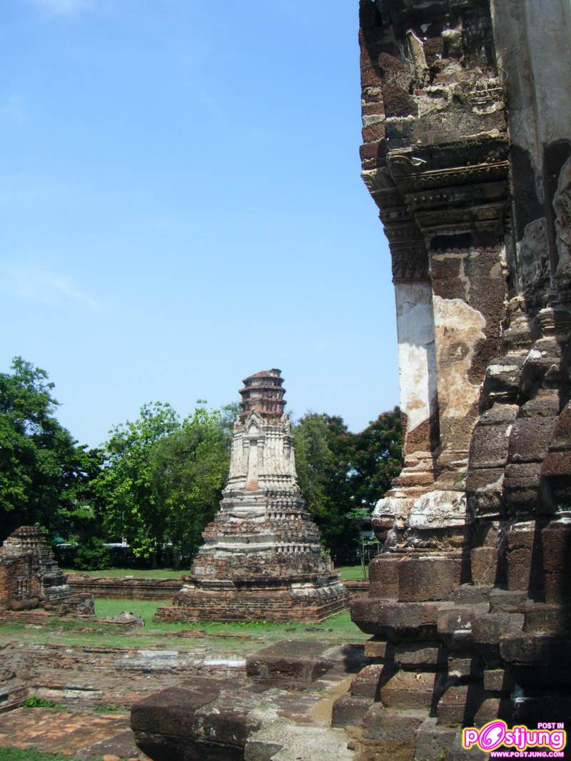 วัดพระศรีรัตนมหาธาตุ จังหวัดลพบุรี