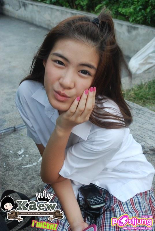 Poppy 3.2.1 น่ารักมากๆครับ