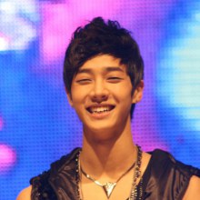 ลีกิกวัง วงbeast