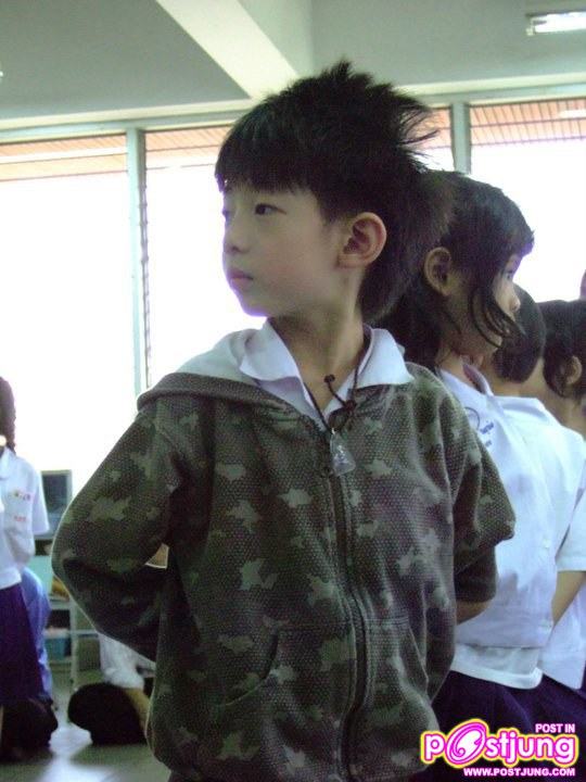 น้องริวจิ &คุณพ่อ ในงานวันพ่อที่โรงเรียน