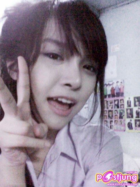 ใครน่ารักกว่ากัน