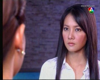 ชมพู่ และ นุ่น ใครสวยหวานกว่ากัน