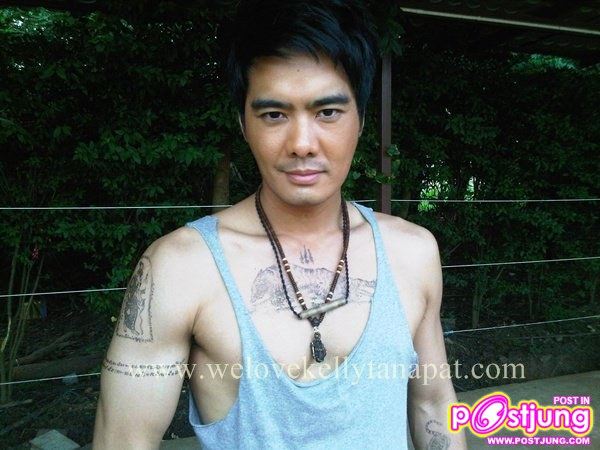 เคลลี่ ธนะพัฒน์ (หล่อล่ำ) จากละคร เสือสั่งฟ้า