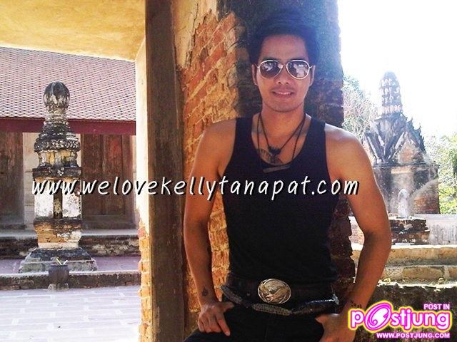 เคลลี่ ธนะพัฒน์ (หล่อล่ำ) จากละคร เสือสั่งฟ้า