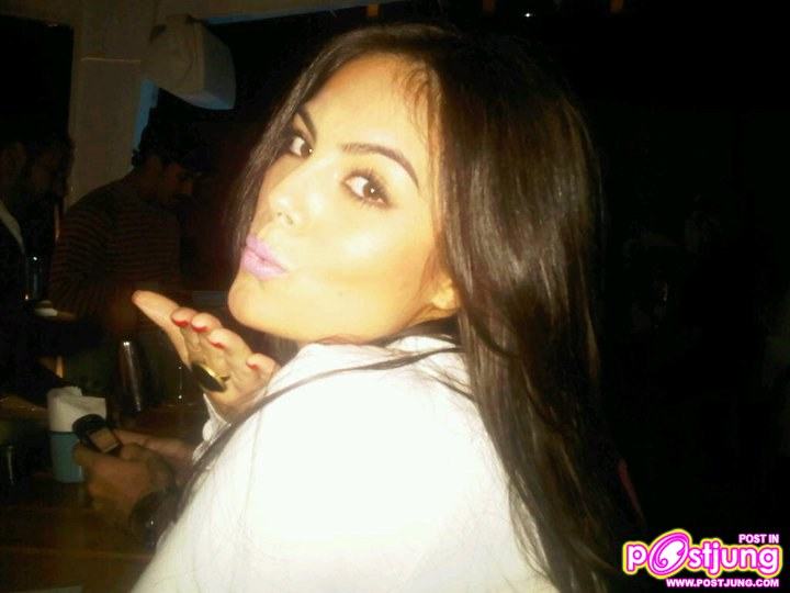 มิสยูนิเวิร์ส 2010 ปฎิบัติภารกิจ