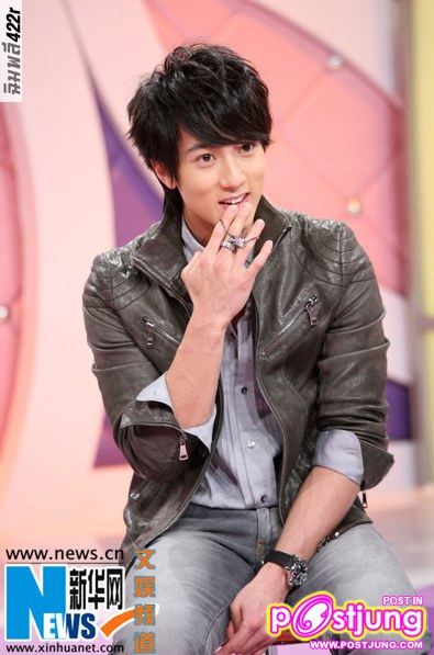 Wu Chun   รวมรูปเซ็กซี่บ้าง เป้าตุงบ้าง