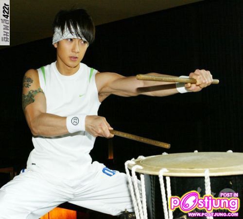 Wu Chun   รวมรูปเซ็กซี่บ้าง เป้าตุงบ้าง