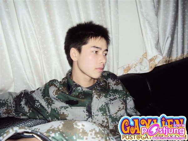 ...ทหารจีนรูปหล่อ