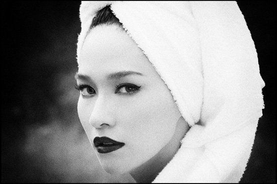 [ภาพขาวดำ] ชั่วฟ้าดินสลาย