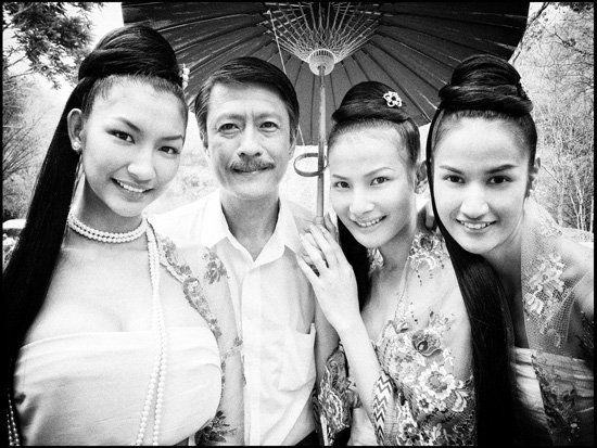 [ภาพขาวดำ] ชั่วฟ้าดินสลาย