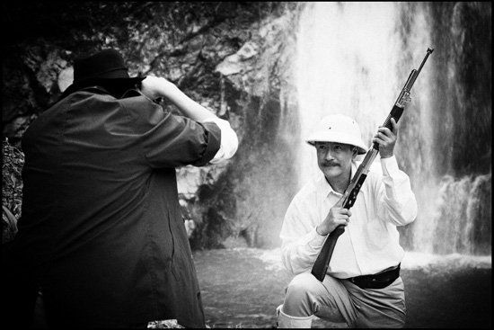 [ภาพขาวดำ] ชั่วฟ้าดินสลาย