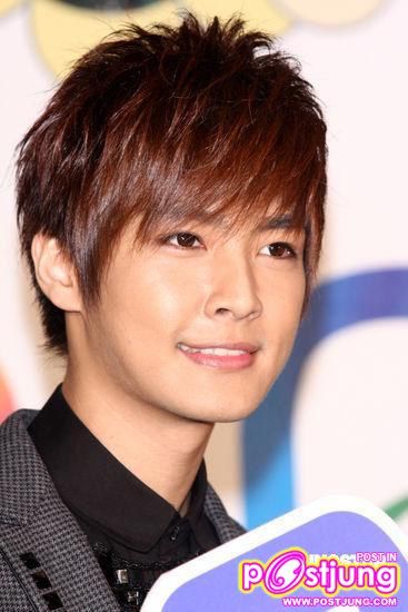 หย่าหลุน เฟยหลุนไห่ จ้า