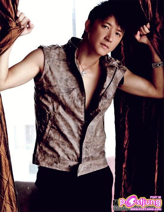 หานเกิง @VOLUME vol. 6 no. 134 November 2010