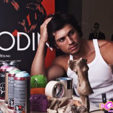 หนุ่มเนื้อแน่น  มาให้ชมๆ