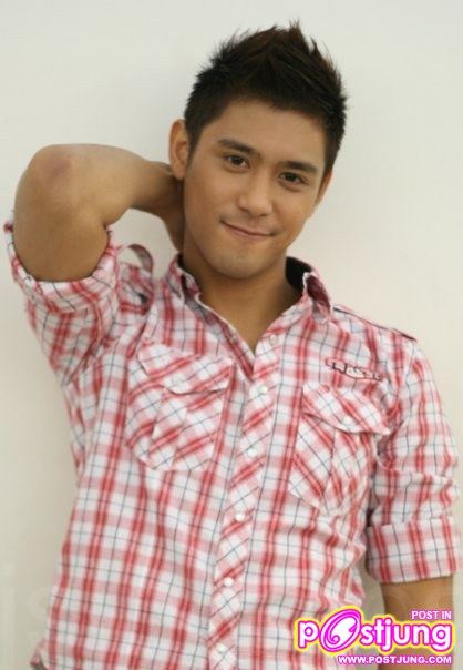 Photoshoot men album 106 Rocco Nacino