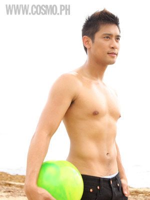 Photoshoot men album 106 Rocco Nacino
