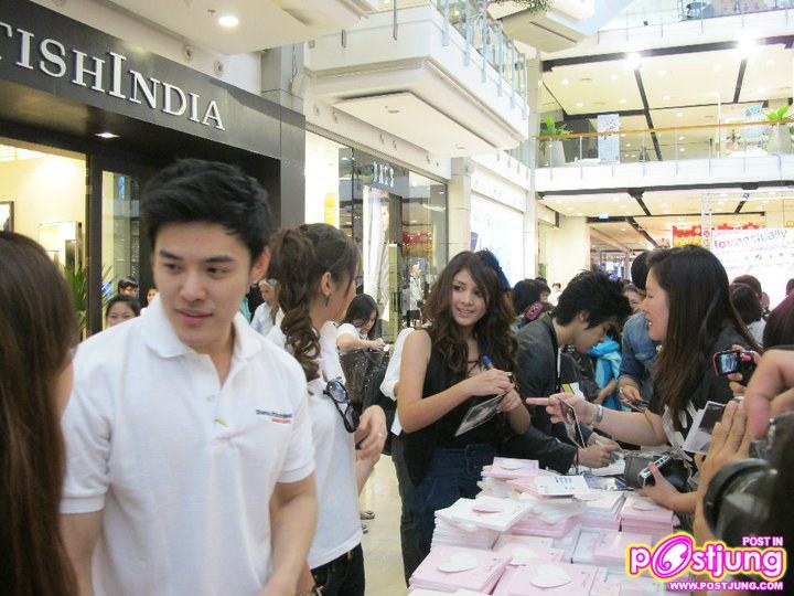 เหล่าดาราในงานSharing Little Project